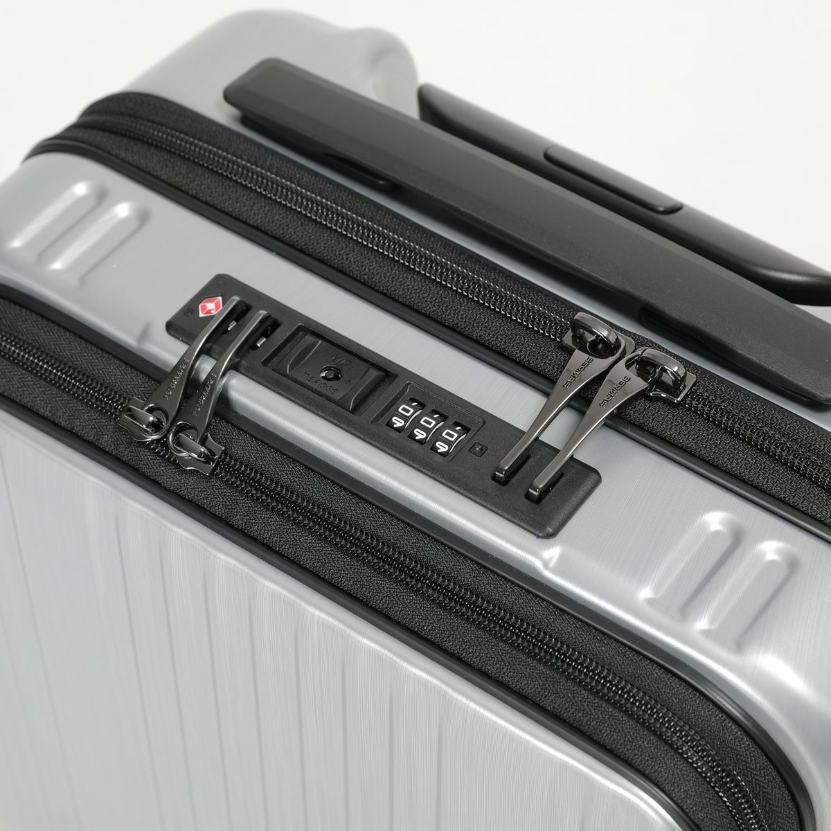 バーマス インターシティ 60524フロントオープンスーツケース