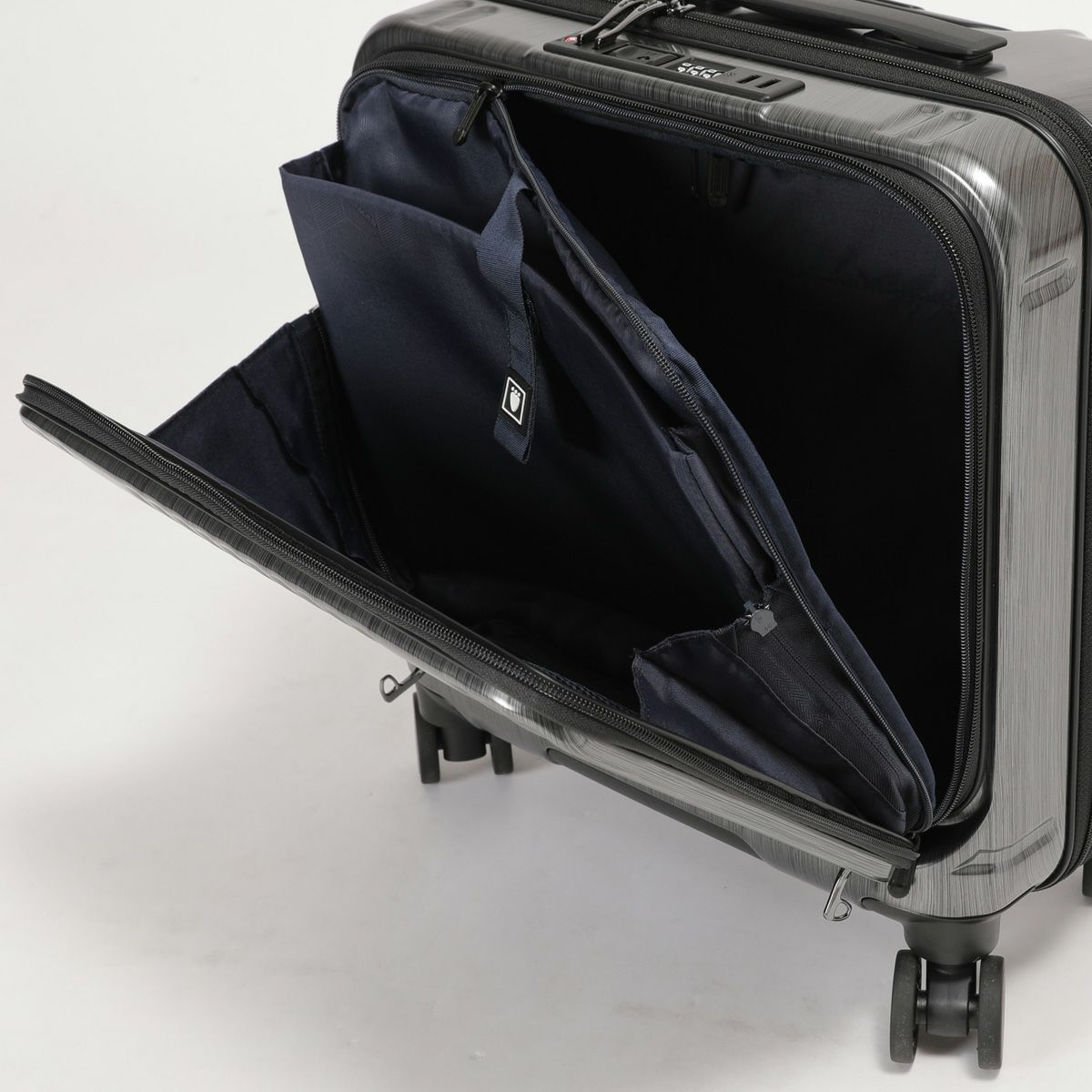 インターシティ 60523フロントオープン スクエア4輪33L 39cm